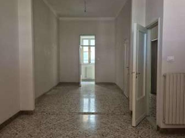 Appartamento con terrazzo Paternò