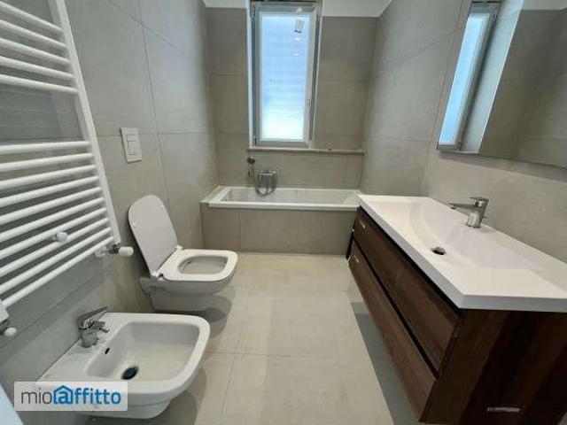 Appartamento con terrazzo Portici