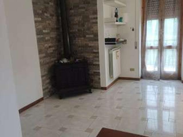 Appartamento con terrazzo San Gregorio Da Sassola