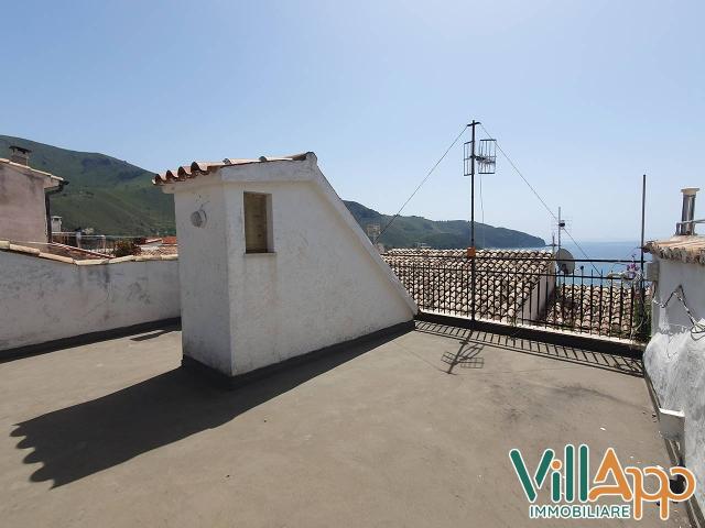 Appartamento in vendita a Sperlonga, zona alta