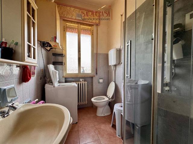 Appartamento con tre camere da letto e due bagni