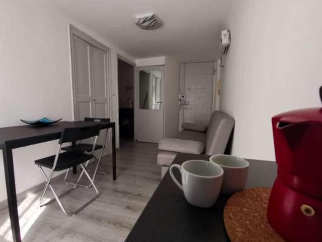 Appartamento con 1 camera da letto in affitto a Molo, Genova