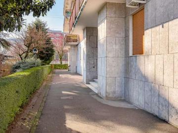 Appartamento con 1 camera da letto in affitto a Segrate, Milano
