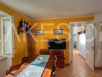 Appartamento con vista lago