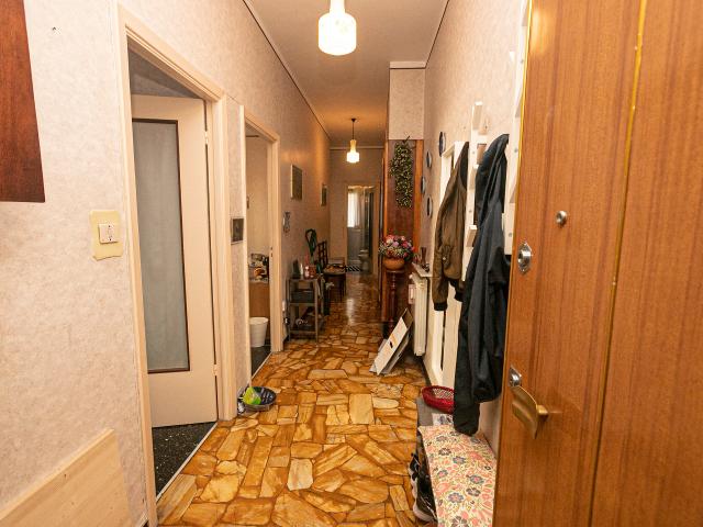 Appartamento con 1 camera da letto in affitto