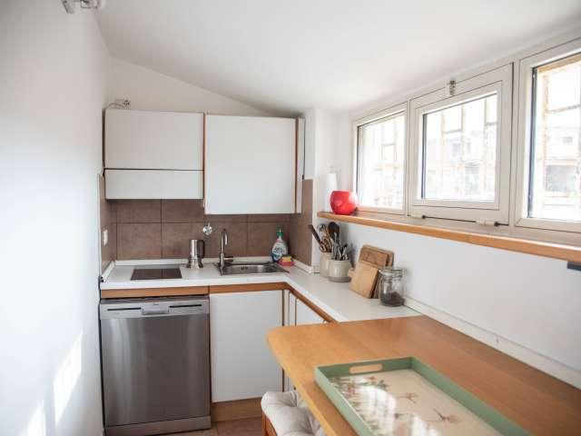 Appartamento con 1 camera da letto in affitto a Trieste, Roma