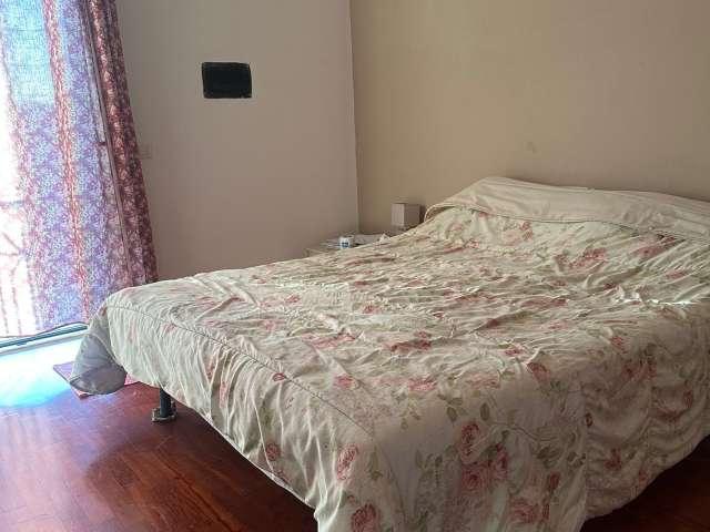 Appartamento con 1 camera da letto in affitto a Chiaiano, Napoli