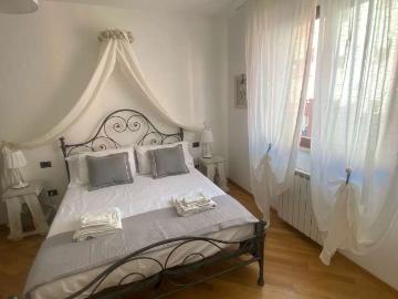 Appartamento con 1 camera da letto in affitto a Firenze