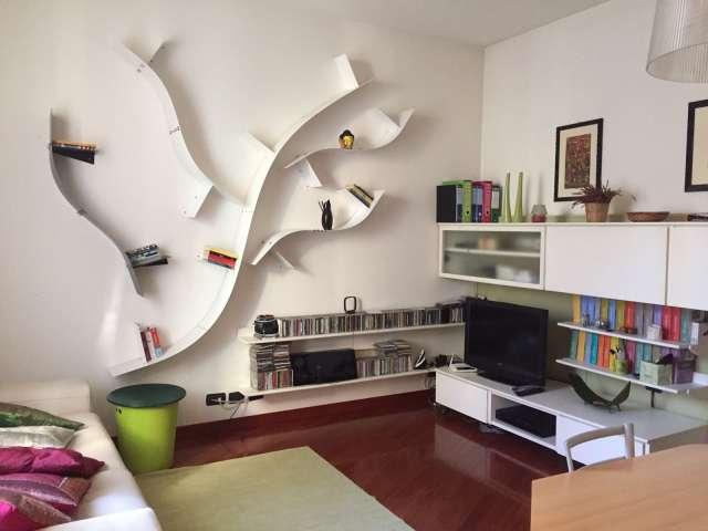 Appartamento con 1 camera da letto in affitto a Isola, Milano