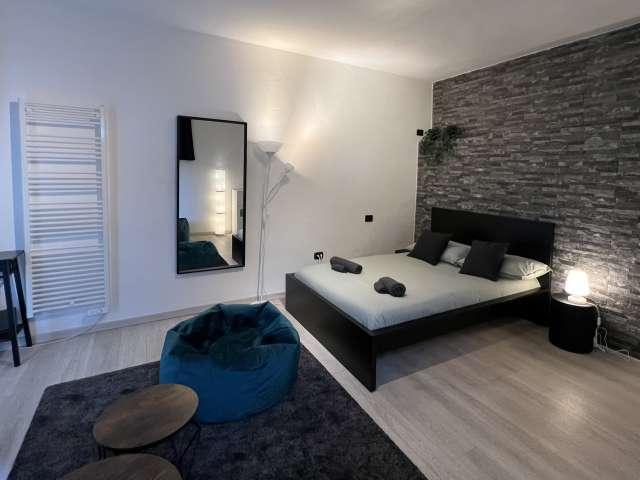 Appartamento con 1 camera da letto in affitto a Lambrate, Milano