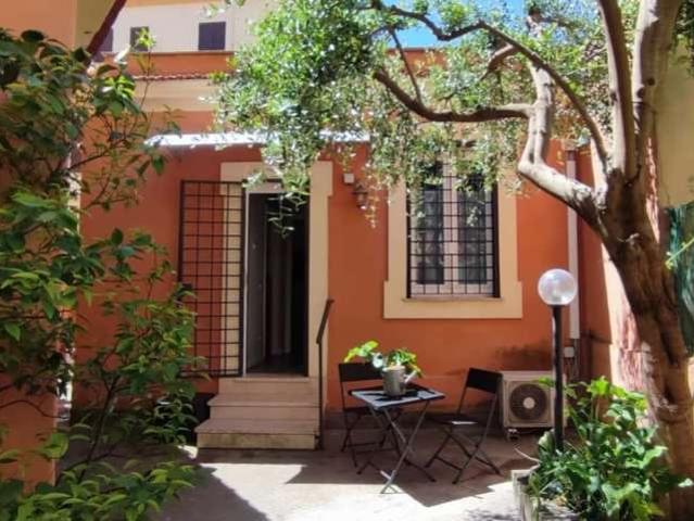 Appartamento con 1 camera da letto in affitto a Ostia Sud, Roma