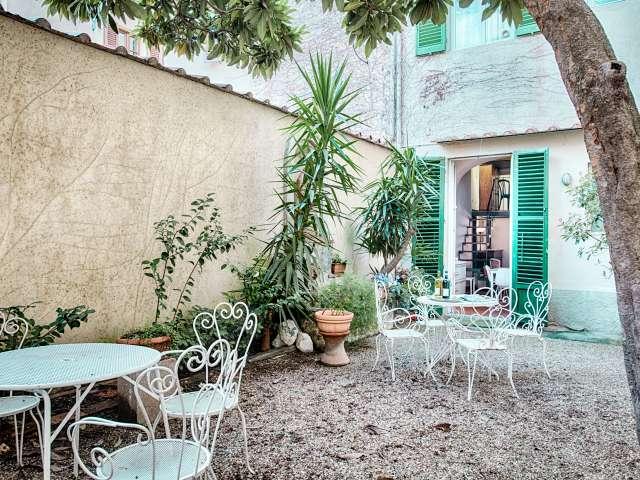 Appartamento con 1 camera da letto in affitto a San Annunziata, Firenze
