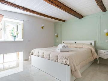 Appartamento con 1 camera da letto in affitto nei Quartieri Spagnoli