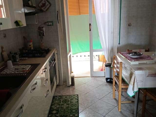 Appartamento con 2 camere da letto in affitto a Torre Maura, Roma