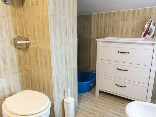 Appartamento con 2 camere da letto in affitto a Torrino, Roma