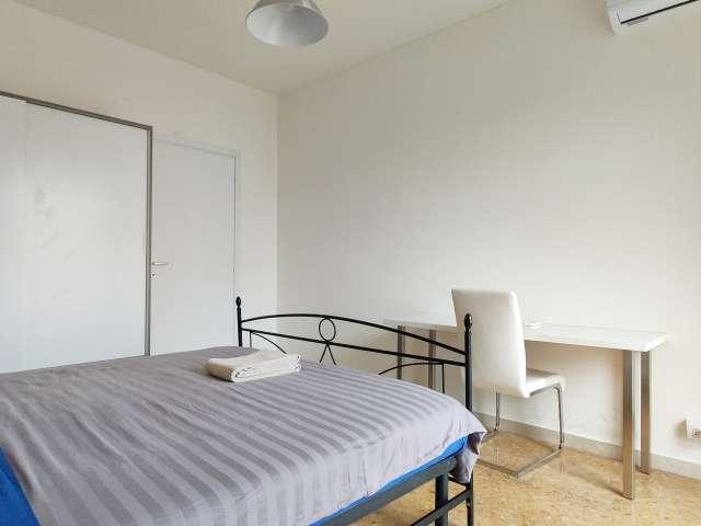 Appartamento con 2 camere da letto in affitto a Baggio, Milano