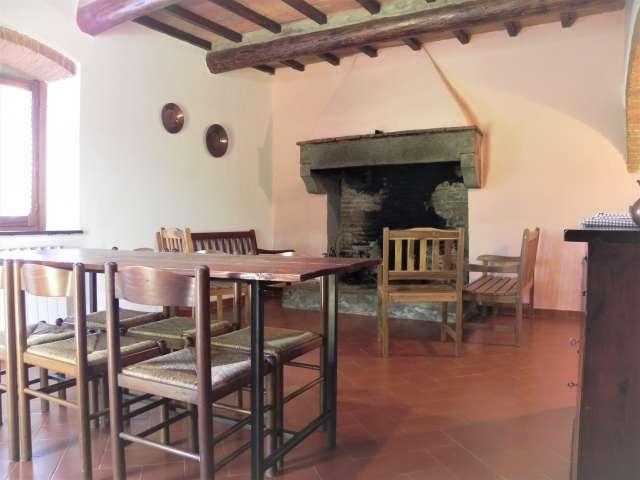 Appartamento con 2 camere da letto in affitto a Bibbiena, Firenze