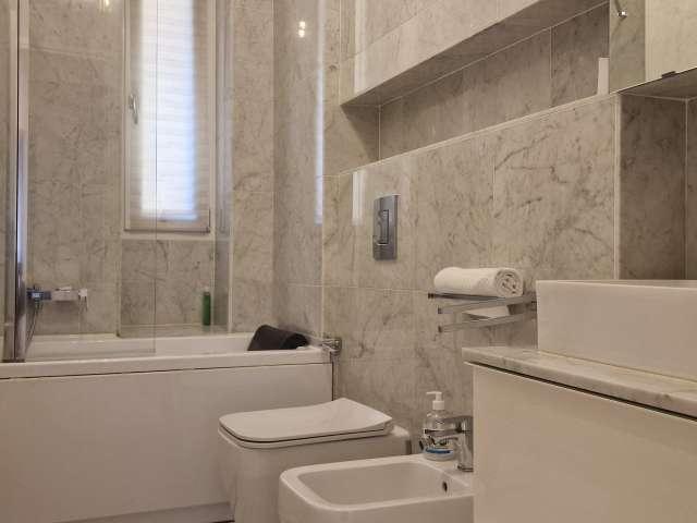 Appartamento con 2 camere da letto in affitto a Centrale, Milano
