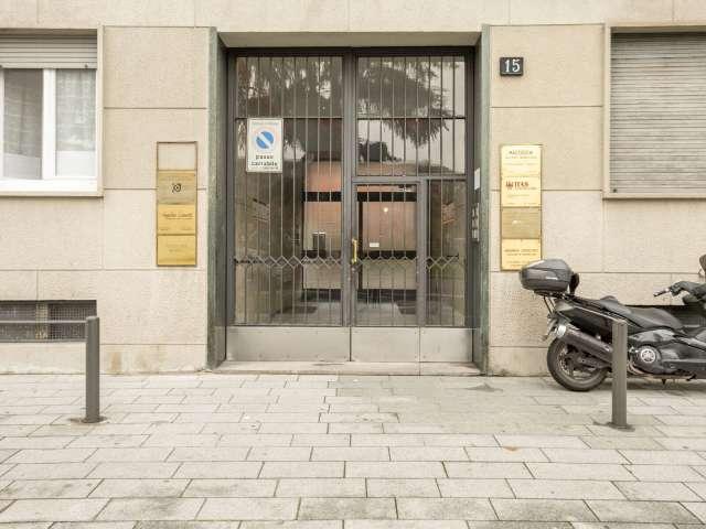 Appartamento con 2 camere da letto in affitto a Giambellino, Milano