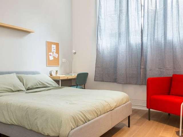 Appartamento con 2 camere da letto in affitto a Giambellino, Milano