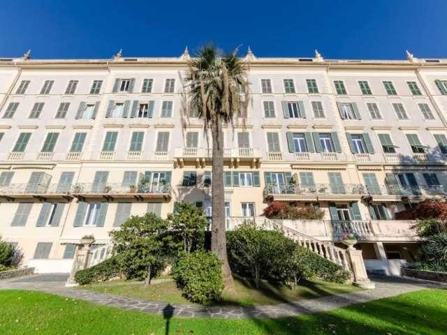 Appartamento con 2 camere da letto in affitto a Nervi, Genova