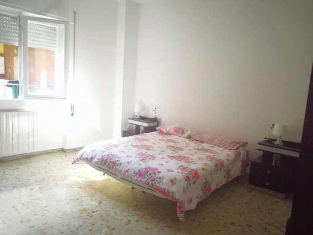 Appartamento con 2 camere da letto in affitto a Nettuno, Roma