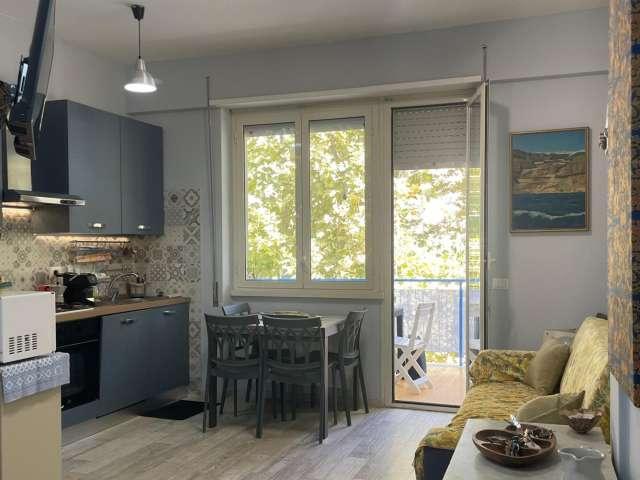 Appartamento con 2 camere da letto in affitto a Ostia Sud, Roma