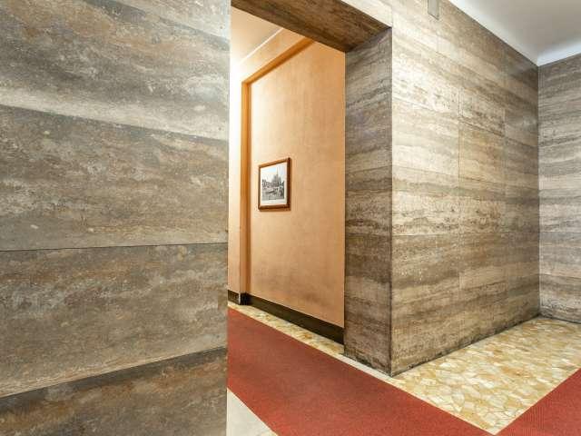 Appartamento con 2 camere da letto in affitto in Duomo, Milano