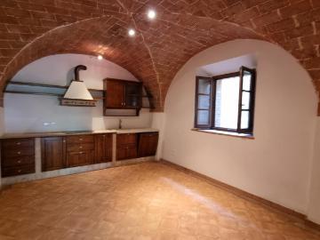 Appartamento con 2 camere in complesso con piscina 160m² Volterra
