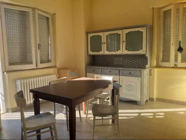 Appartamento con 3 camere da letto in affitto a Ponte San Giovanni, Perugia