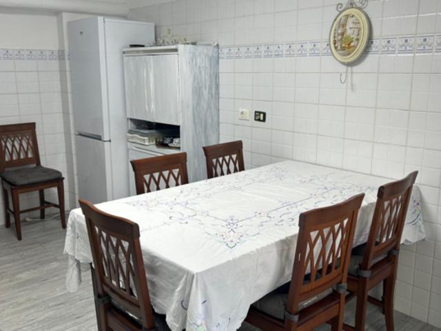 Appartamento con 3 stanze singole