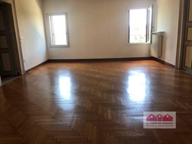 Appartamento Contrà Apolloni, Centro Storico, Vicenza