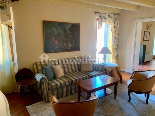 Appartamento corso Camillo Benso di Cavour, Centro Storico, Verona