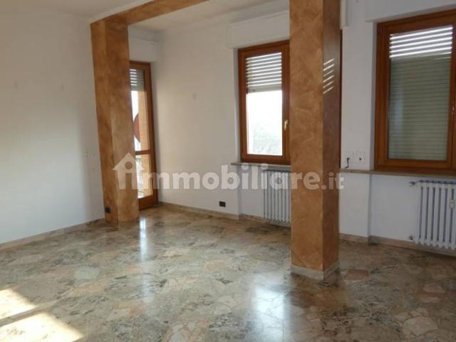 Appartamento corso Fratelli Bandiera, Centro, Alba