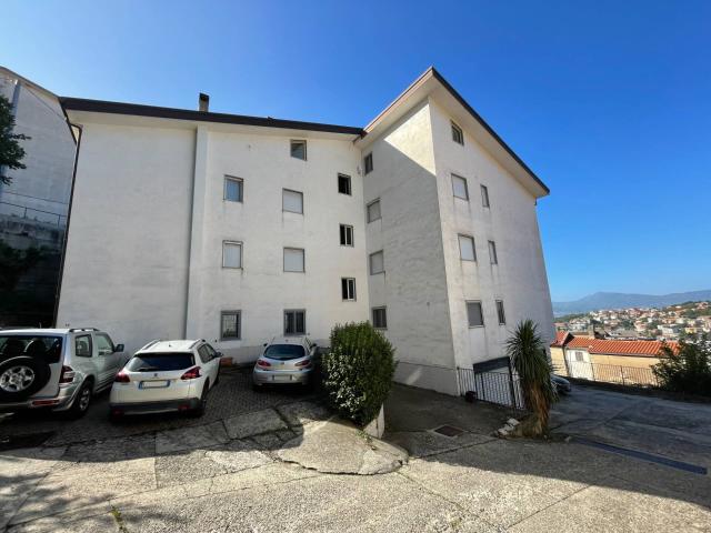 Appartamento Centro in vendita a Casali del Manco