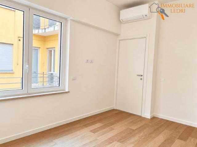 Appartamento a Verona Rif. LL255