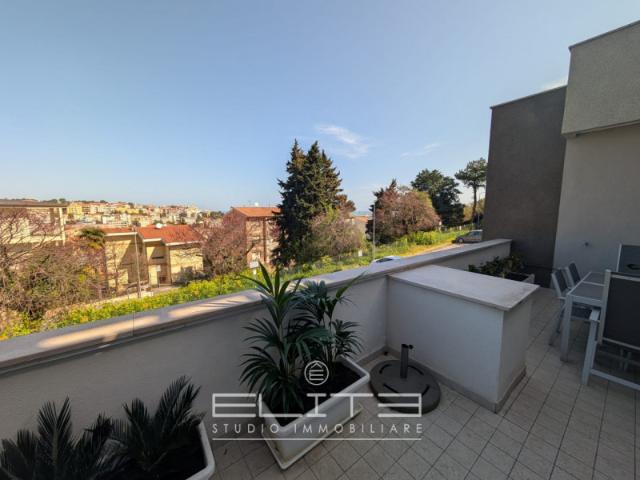 Appartamento a Ancona Rif. A9138