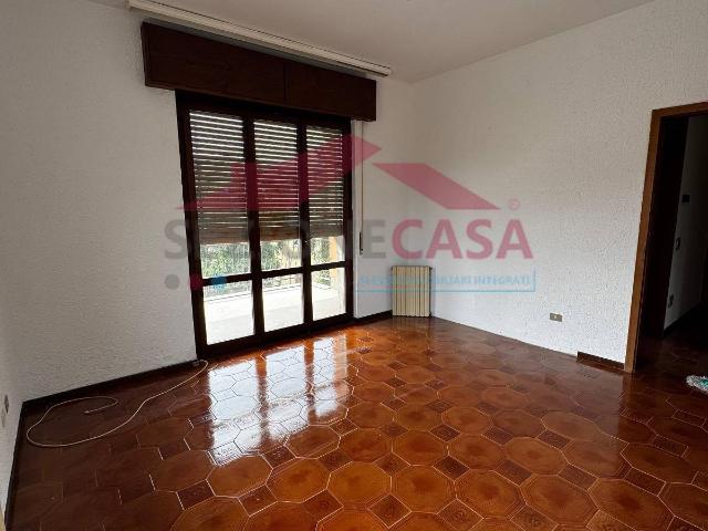 Appartamento a Caronno Pertusella VA