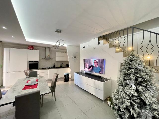 Appartamento affitto con garage a pomigliano d'arco ï¿½ 850