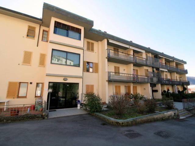 Appartamento al piano secondo con cantina e garage in vendita a San Marcello Piteglio