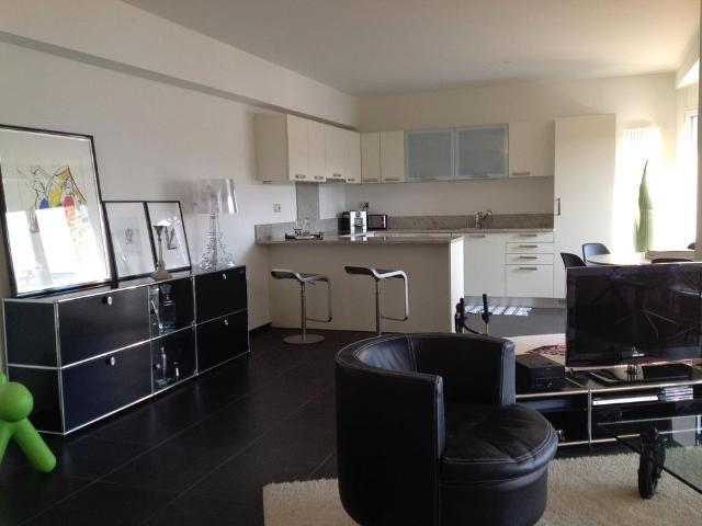 Appartamento arredato 3.5 locali a Lugano Centro con vista lago