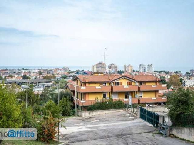 Appartamento arredato Colli