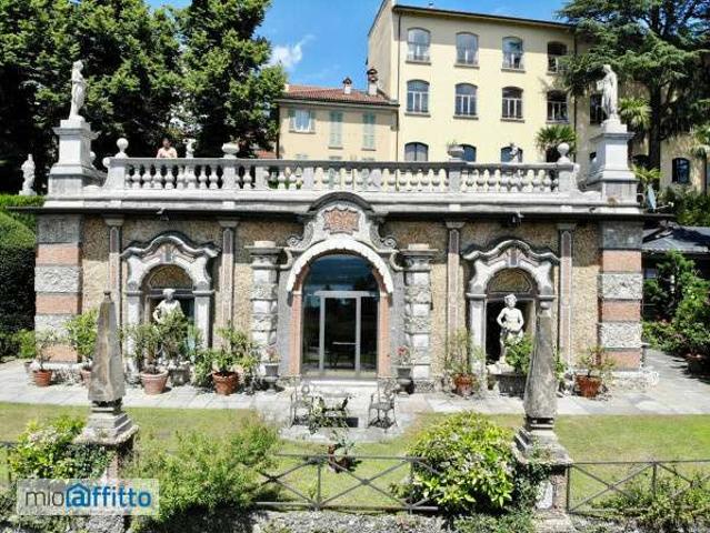 Appartamento arredato Comerio