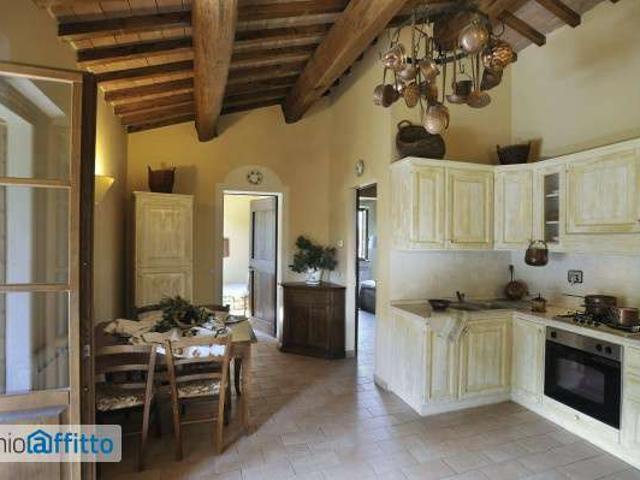 Appartamento arredato con piscina Corciano