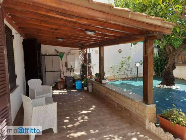 Appartamento arredato con piscina Cerenova