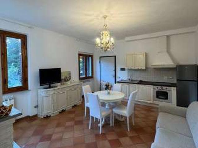 Appartamento arredato con piscina Barberino Di Mugello