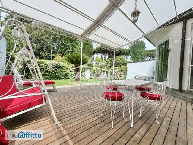 Appartamento arredato con piscina Infernetto, axa, casal palocco, madonnetta a roma