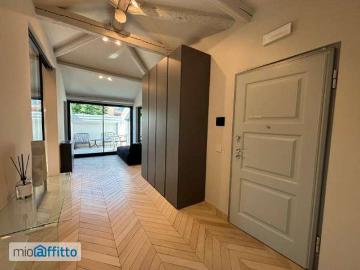 Appartamento arredato con terrazzo Murri