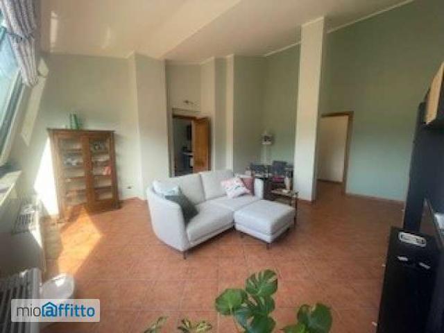 Appartamento arredato con terrazzo Madonna del pilone