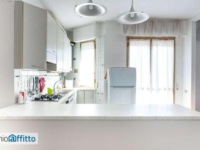 Appartamento arredato con terrazzo Massa